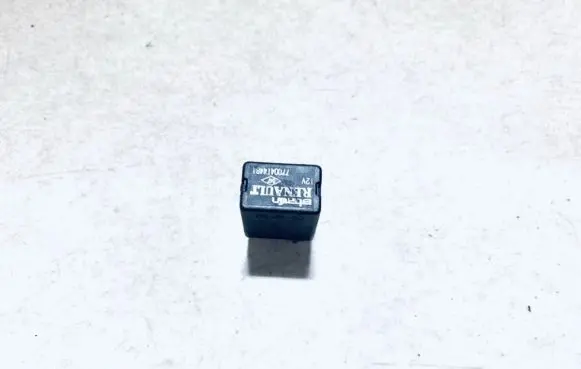 Renault Laguna II Other relay 7700414484