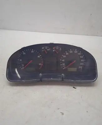 Volkswagen PASSAT B5 Speedometer (instrument cluster) 09051940090
