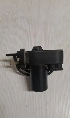 Vacuum pump