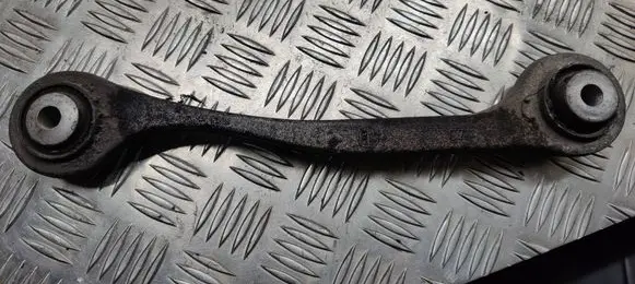 Rear control arm