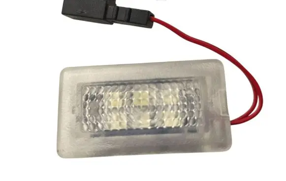 Tesla Model S Front seat light 100715170E 1NJ1315000B 4032022