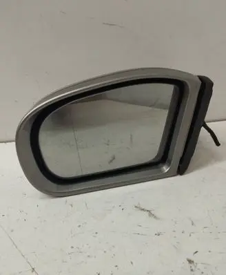 Mercedes-Benz C W203 Front door electric wing mirror 413133417