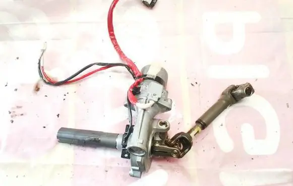 Toyota Avensis T270 Power steering pump 6900001424 45250-05750