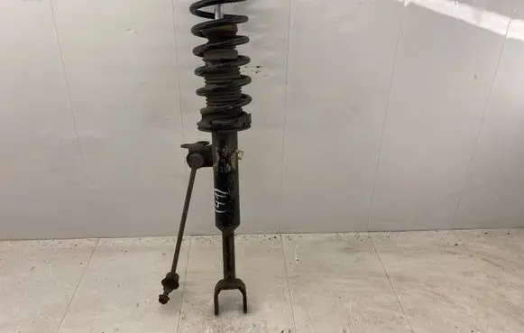 BMW 5 F10 F11 Front shock absorber with coil spring 6795083