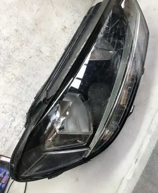 Volkswagen Touran III Headlight/headlamp 5tb941006a