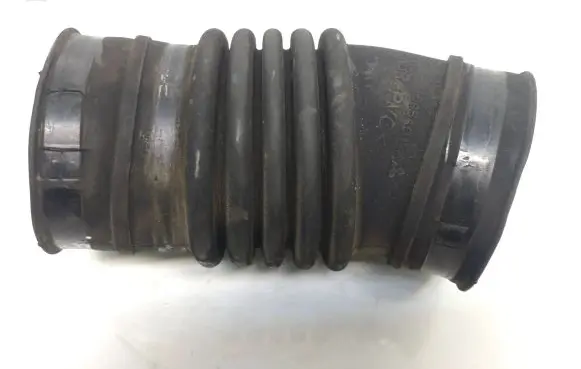 Mitsubishi Grandis Turbo air intake inlet pipe/hose 1505A0142