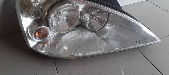 Ford Galaxy Headlight/headlamp 7M6941016D