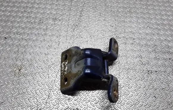 KIA Carens I Rear door upper hinge