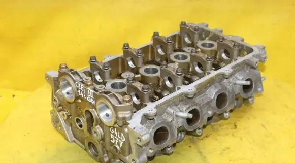 KIA Ceed Engine head 2289A1611131
