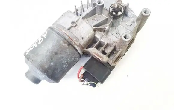 Seat Leon (1P) Wiper motor 0390241949 1p0955119a
