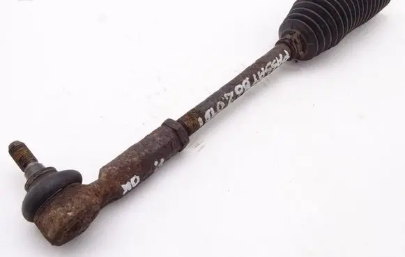 Volkswagen PASSAT B6 Steering tie rod boot 
