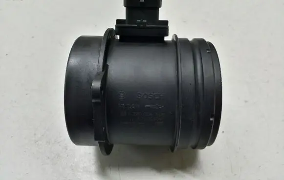 Maserati Ghibli Mass air flow meter 670005091 0281006348