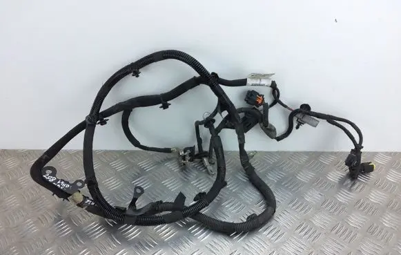 Peugeot 208 Positive cable (battery) 9801181780