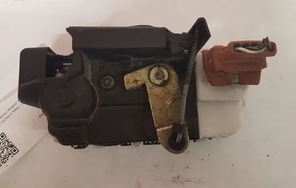 Peugeot 607 Rear door lock