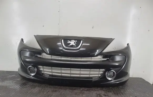 Peugeot 207 Front bumper 