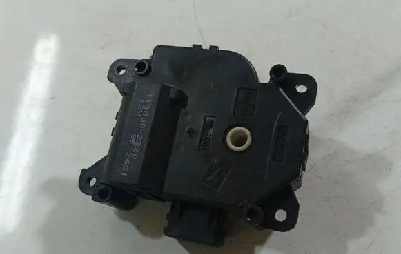 Honda Accord Air flap motor/actuator 1138002320