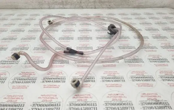 Volkswagen Touran I Windshield washer fluid hose 1J0955998C