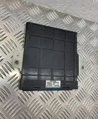 Suzuki Grand Vitara I Engine control unit/module 3392165D6 165D6AY