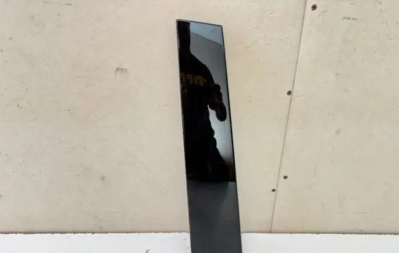 Citroen C5 Aircross Front door glass trim molding 9811261080 5957U120 59571120