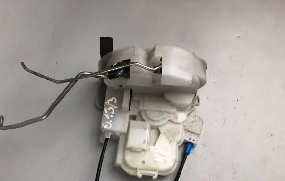Subaru Outback Front door lock 61032AJ150