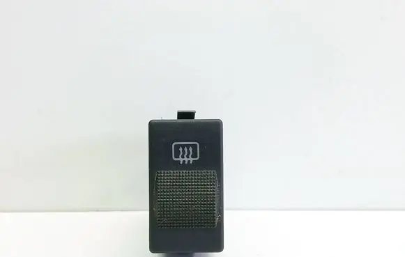 Windscreen/window heater switch