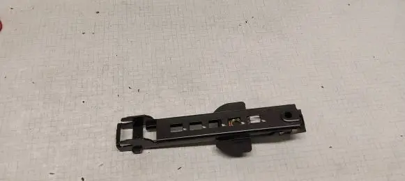 Audi A4 S4 B6 8E 8H Seat belt adjustment rail 8E0857833A 560929304E