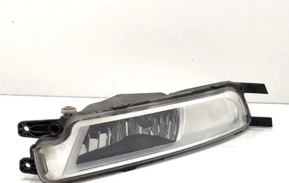 Volkswagen PASSAT B8 Front fog light 3G0941661L
