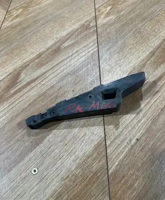 Mini One - Cooper R50 - 53 Front bumper mounting bracket 6800799 BMWGR0UP