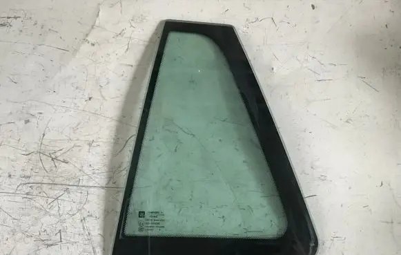 Opel Insignia A Rear vent window glass DOT747M540AS2 43R000055