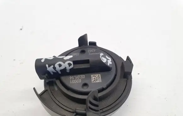 Volkswagen Golf VII Airbag deployment crash/impact sensor 5Q0959354
