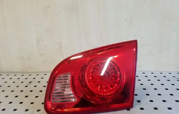 Hyundai Santa Fe Tailgate rear/tail lights 924062B000