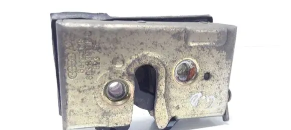 Audi 80 90 B3 Rear door lock 893839016C