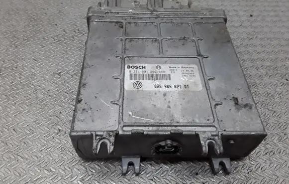 Volkswagen PASSAT B5 Engine control unit/module 0281001555 028906021DT