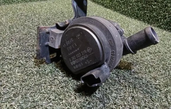 Electric auxiliary coolant/water pump