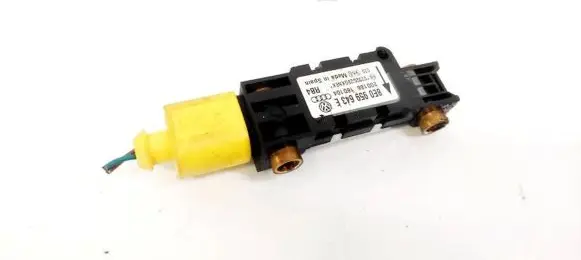 Audi A4 S4 B6 8E 8H Airbag deployment crash/impact sensor 8E0959643E
