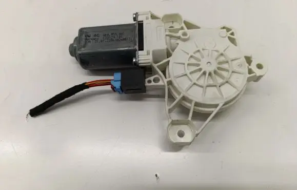 Skoda Enyaq iV Front door window regulator motor 4K0959801