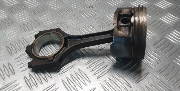 Jaguar S-Type Piston with connecting rod
