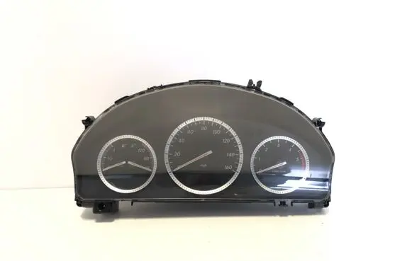 Mercedes-Benz C W204 Speedometer (instrument cluster) A2045404648 A2C53245324