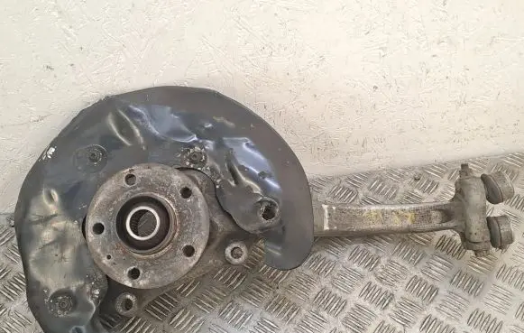Audi A6 S6 C7 4G Front wheel hub 4G0407241A