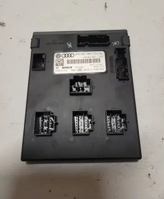 Audi A8 S8 D4 4H Comfort/convenience module 11012002 4H0907063CG 4H0907063