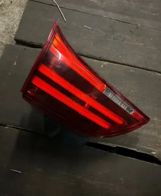 BMW 5 GT F07 Tailgate rear/tail lights 7306167 90037289B