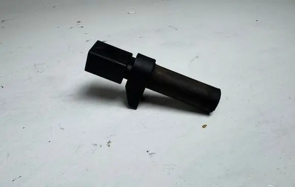 Mercedes-Benz B W245 Crankshaft position sensor 0031532828