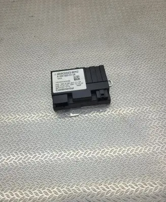 Mercedes-Benz E A207 Fuel injection pump control unit/module A0009000104