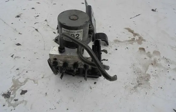 Hyundai Santa Fe ABS Pump