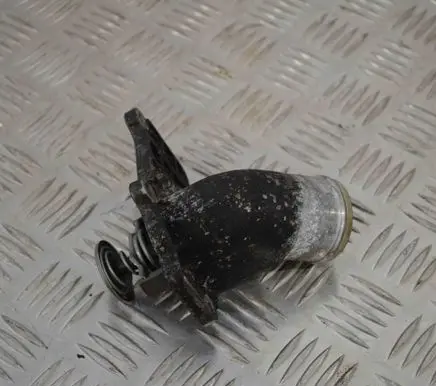 Porsche Boxster 986 Thermostat 99610601354