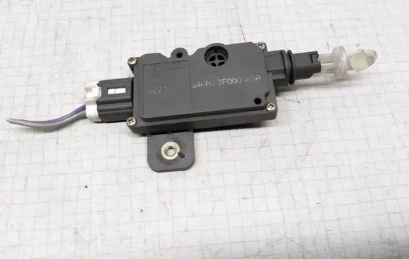 Nissan Primera Central locking motor 846802F000