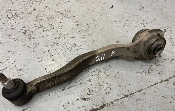 Mercedes-Benz E W211 Front lower control arm/wishbone