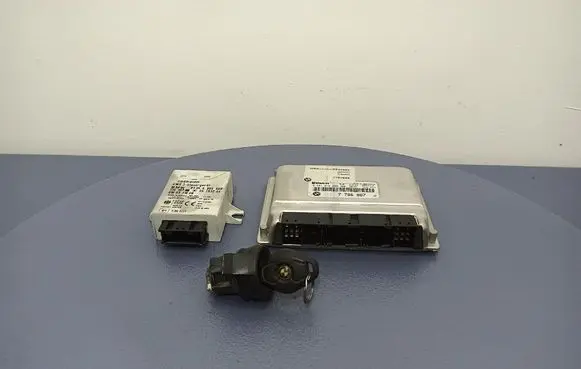 BMW 3 E46 Engine control unit/module ECU 7786887