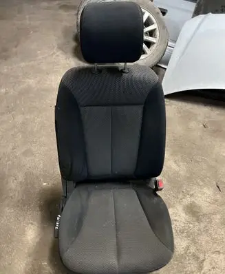 Hyundai Santa Fe Front passenger seat 