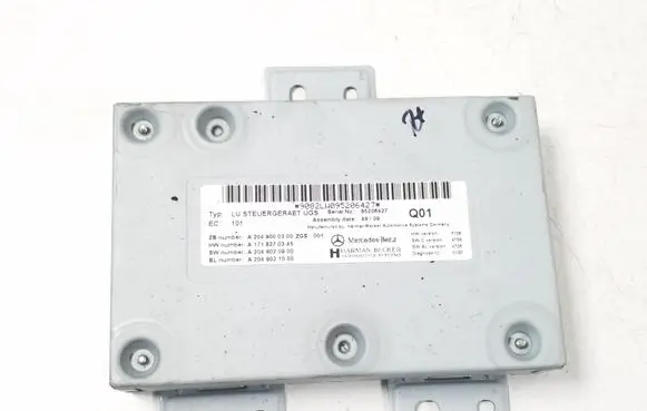 Mercedes-Benz E C207 W207 Head unit multimedia control A2049000300